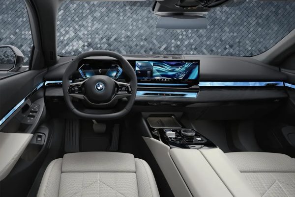 BMW 5 Series - Image 4