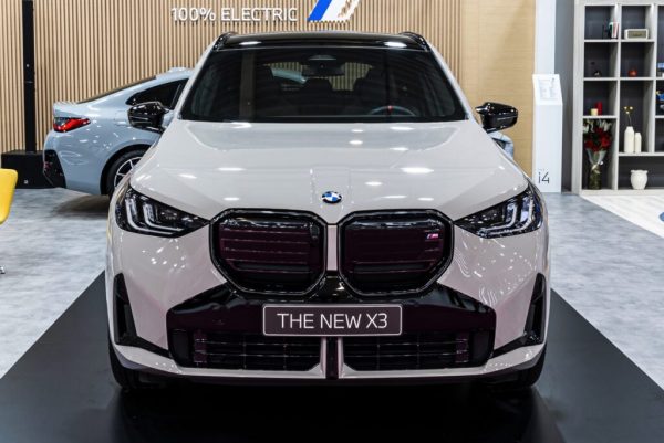 BMW X3 - Image 2